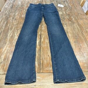 NEW HIGH RISE CURVY BOOTCUT BY JOES WOMENS SIZE 25